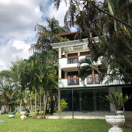 Amani Lake Resort ปานาดูรา ภายนอก รูปภาพ