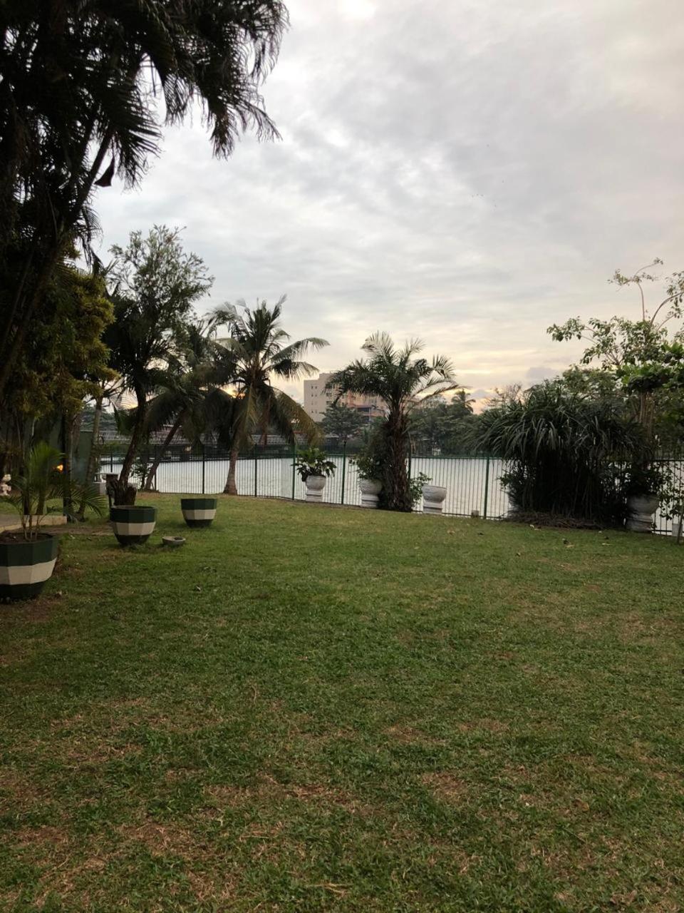 Amani Lake Resort ปานาดูรา ภายนอก รูปภาพ